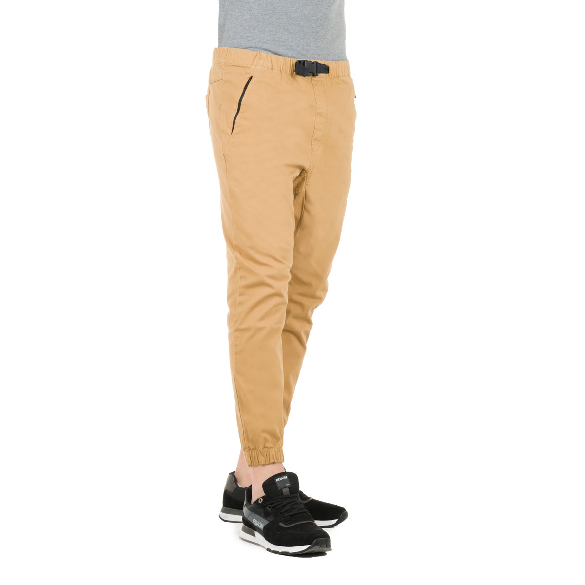 Jogger camel