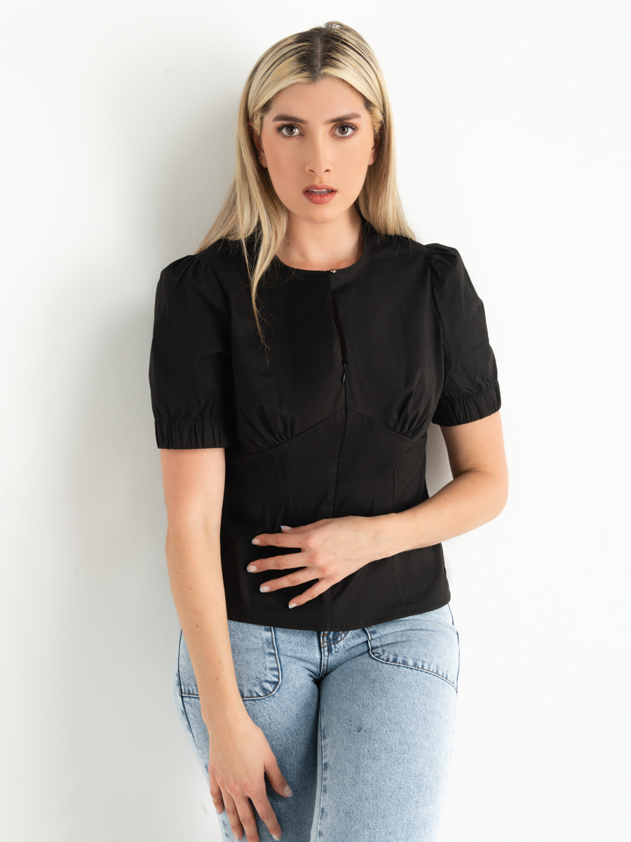 Blusa con cierre