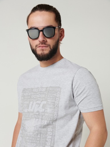 Camiseta UFC