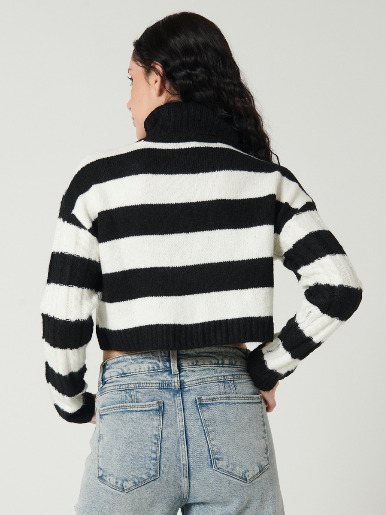 Sweater Crop - Navigare