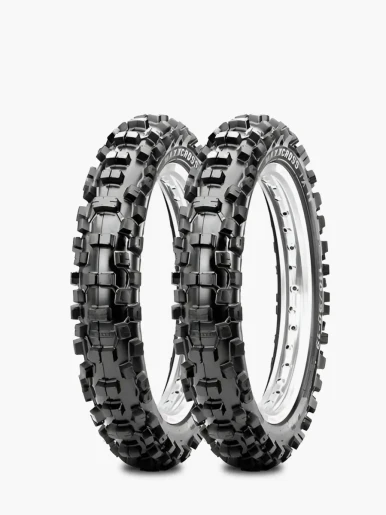 Set de Llantas de Moto R18 - 110/100 Maxxis M7318